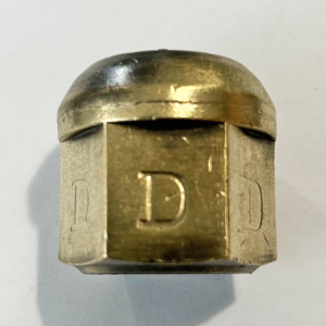 ÉCROU DE ROUE EN LAITON Ø 18 mm