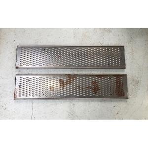 Marchepieds FORD T 1926-1927 en tôle  la paire